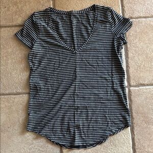 Lululemon Striped V-Neck Women's Top - Black and White size 4